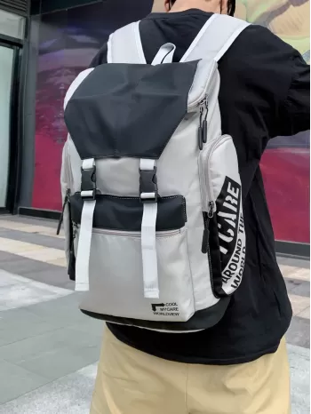 Men Letter Graphic Release Buckle Decor Flap Casual Daypack