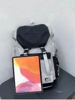 Men Letter Graphic Release Buckle Decor Flap Casual Daypack